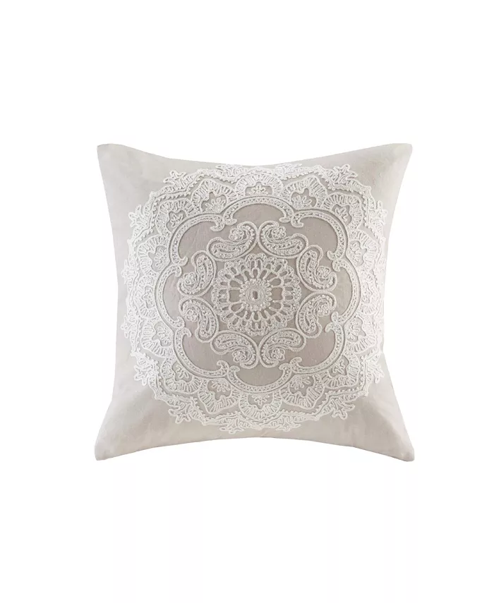 Gracie Mills Suzanna Square Pillow - (18X18) - Intensery