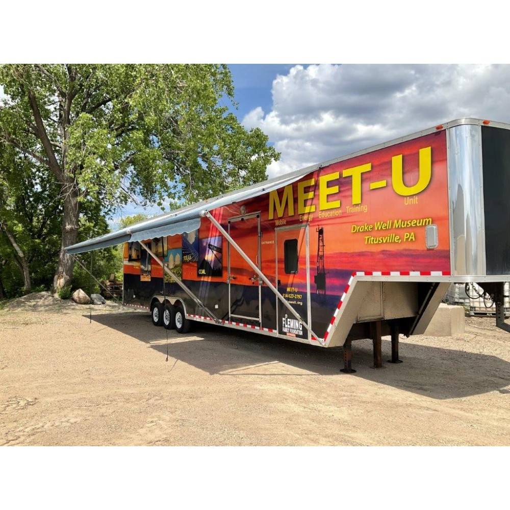 Cargo Express J and L 44and#8242; Enclosed Trailer 2009 Used - Intensery