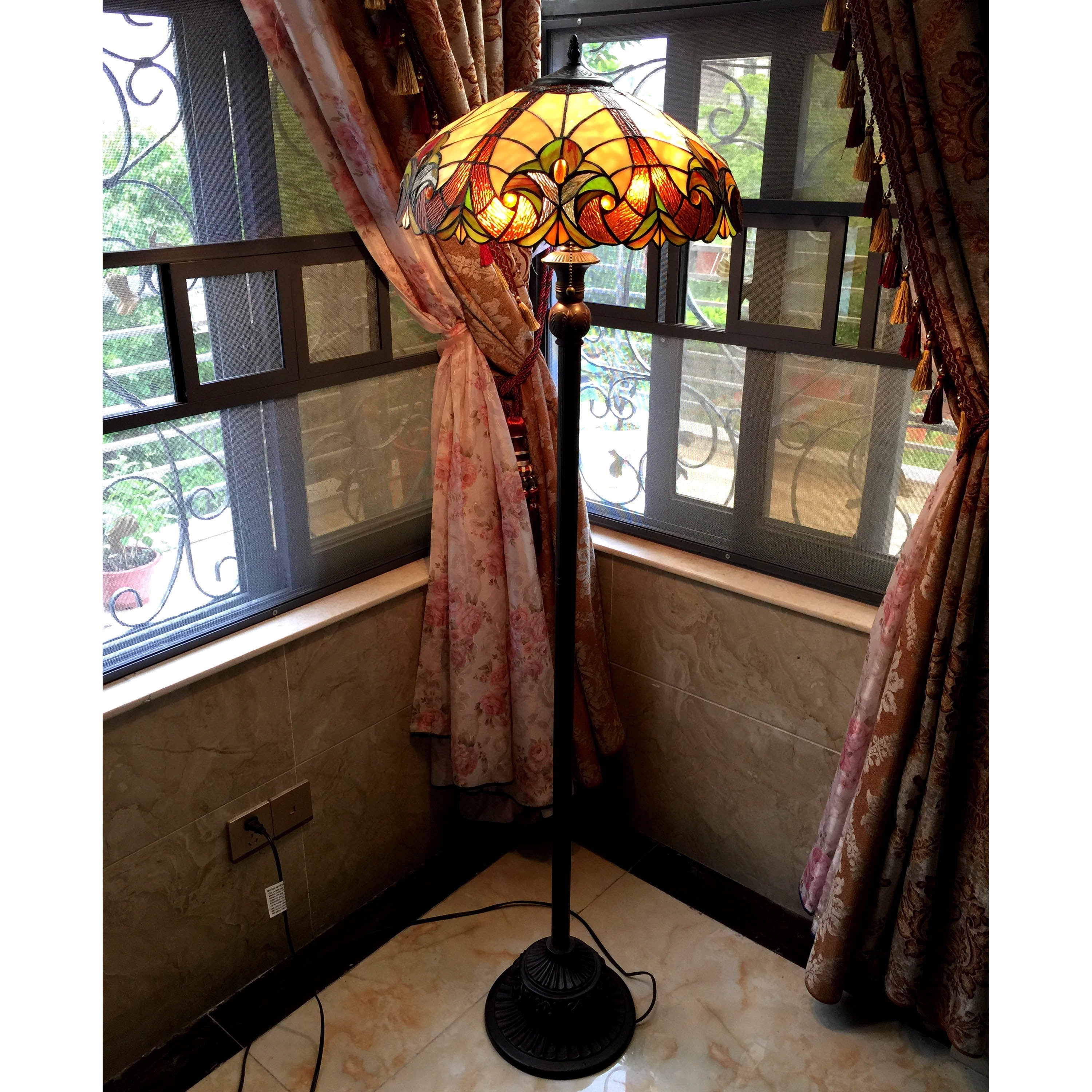Chloe Tiffany Style Victorian Design 2-light Bronze Floor Lamp - Intensery
