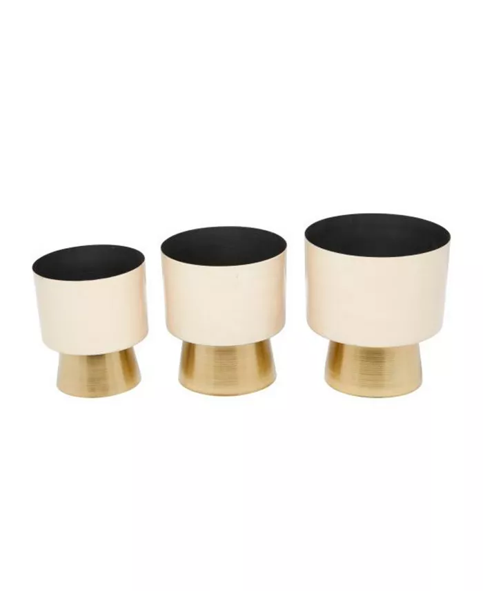 CosmoLiving Metal Planter with Gold-Tone Base Set of 3 - Intensery