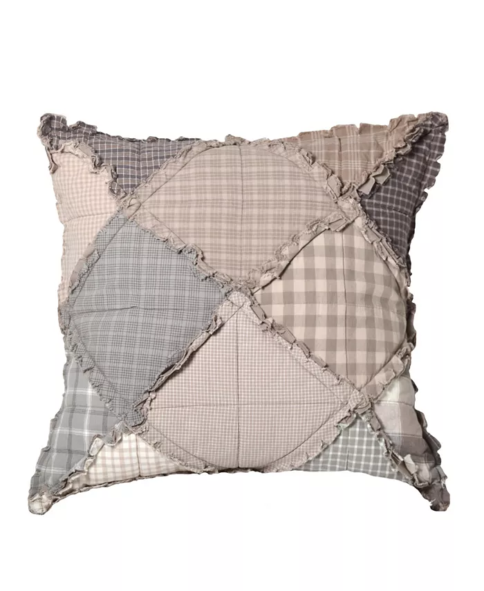 American Heritage Textiles Smoky Mountain Patchwork Decorative Pillow， 18