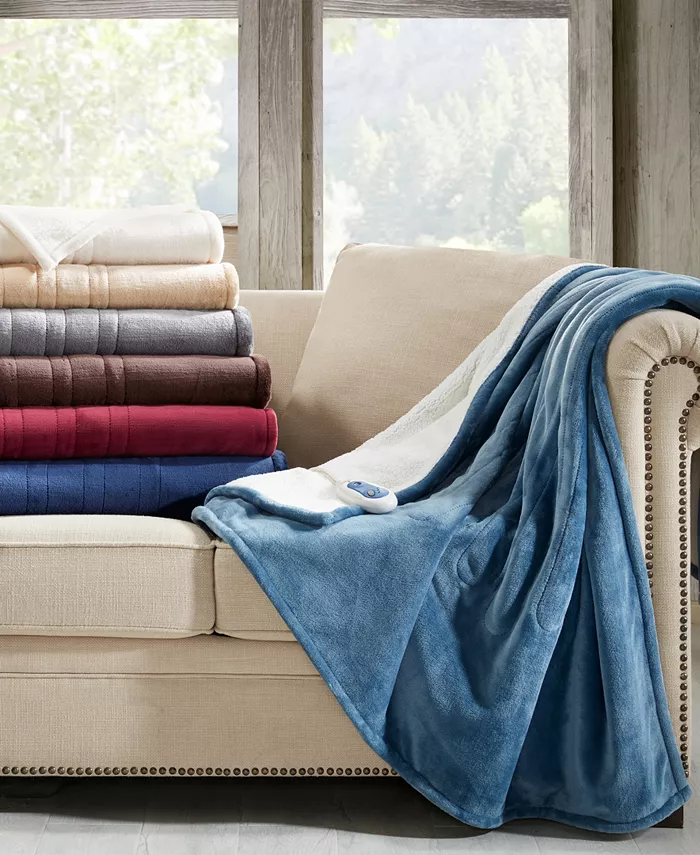 Woolrich Electric Reversible Plush to Berber Throw， 60'' x  70'' - Intensery