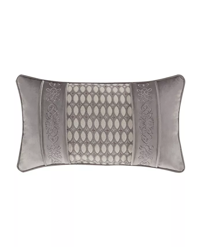 J Queen New York Belvedere Decorative Pillow， 14