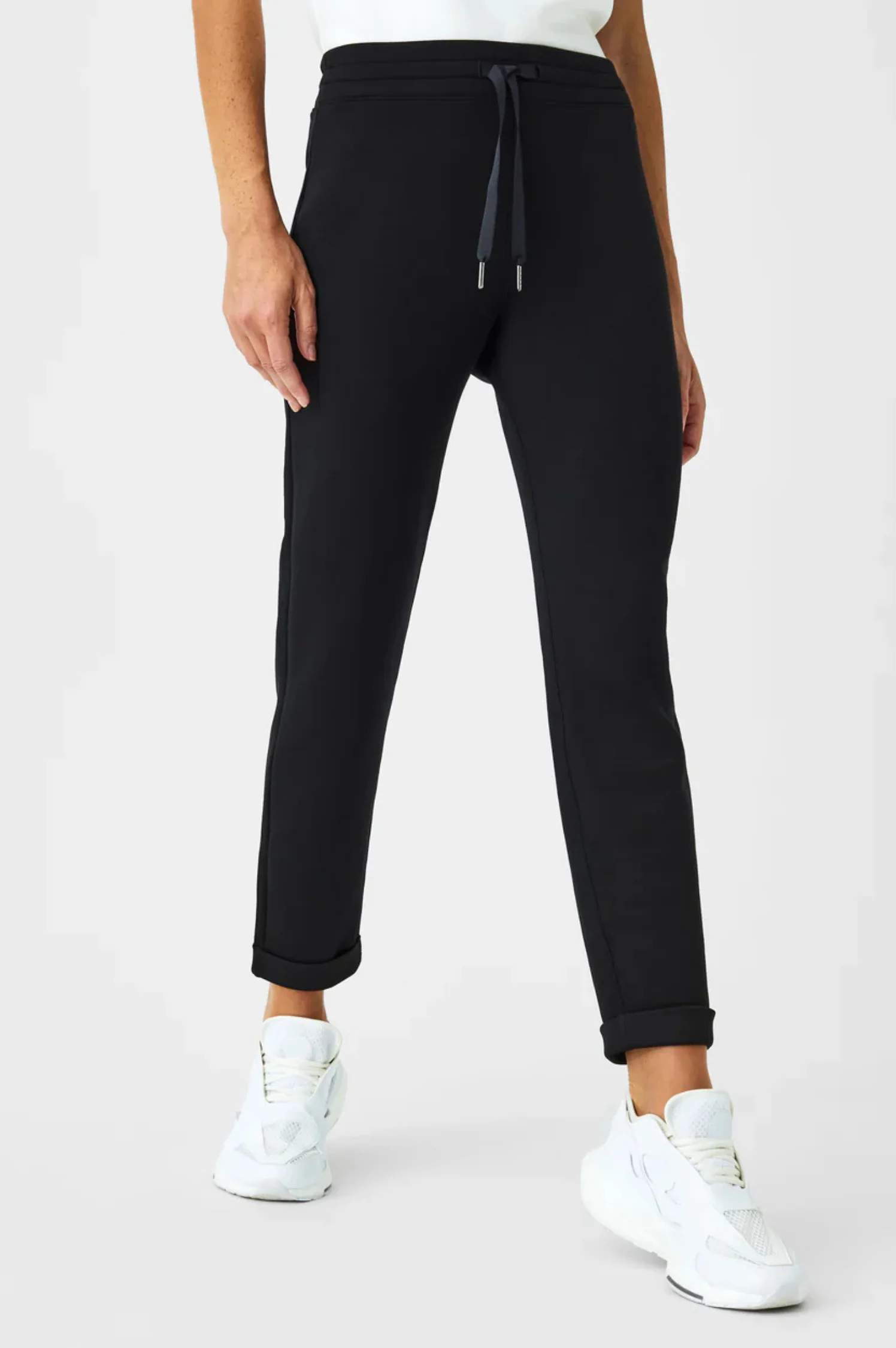 Airessentials Tapered Pant - Intensery