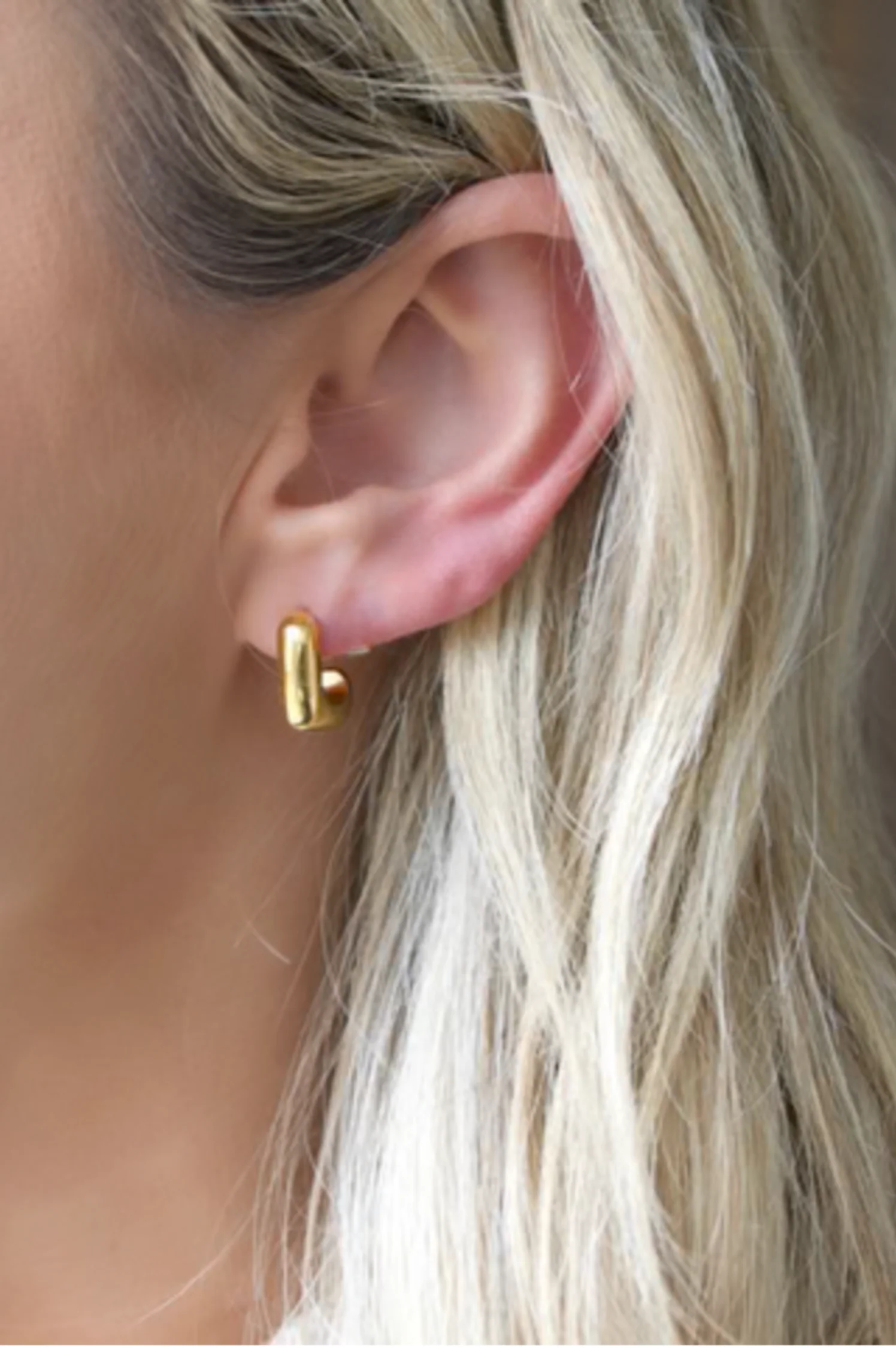 Finesse Hoop Earrings - Intensery