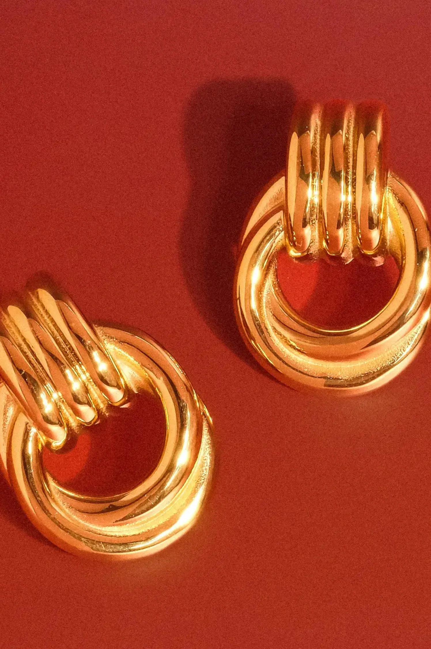 Wanda Classic Hoop Earring - Intensery