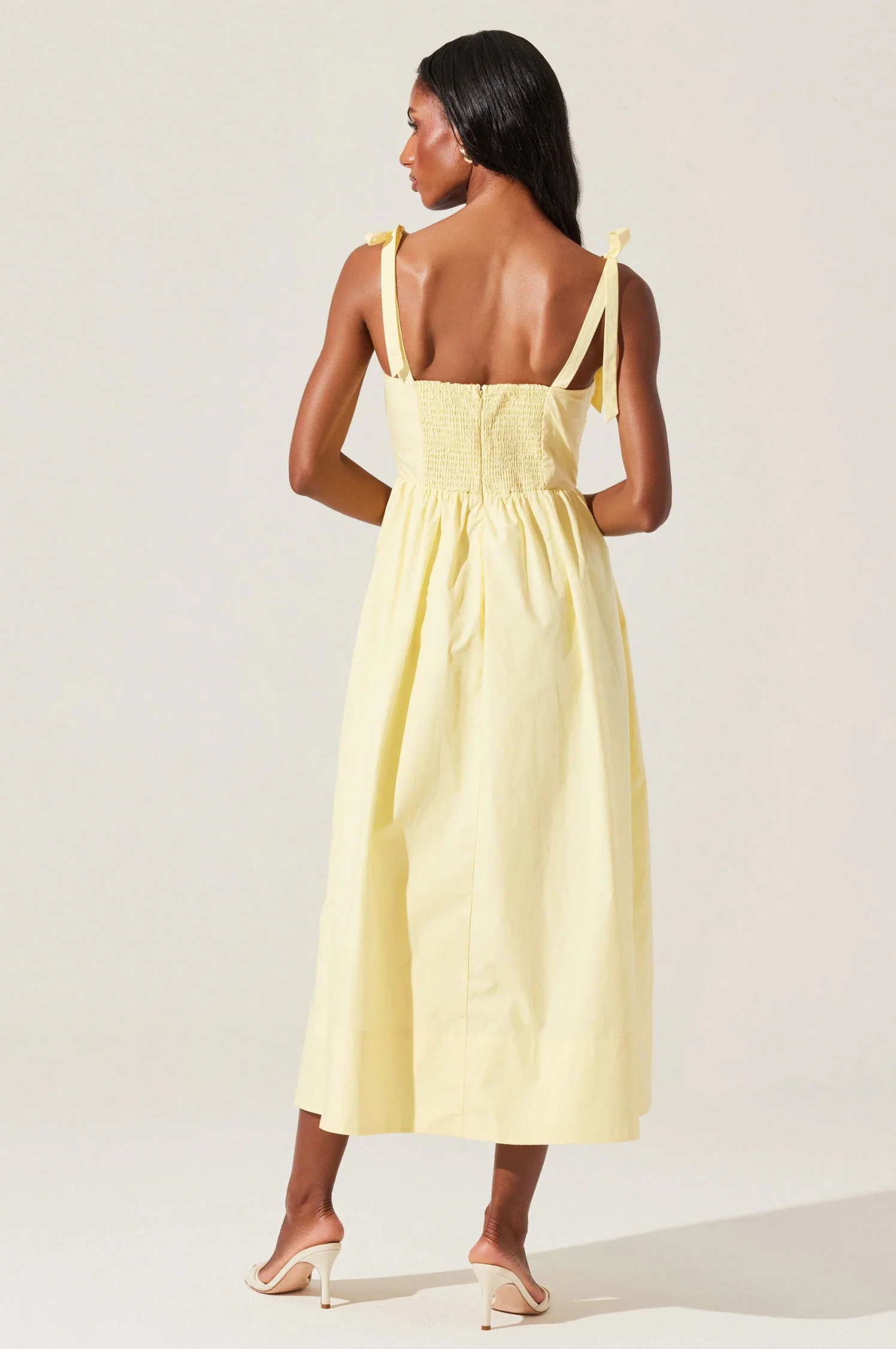 Helia Bow Front Midi Dress - Intensery