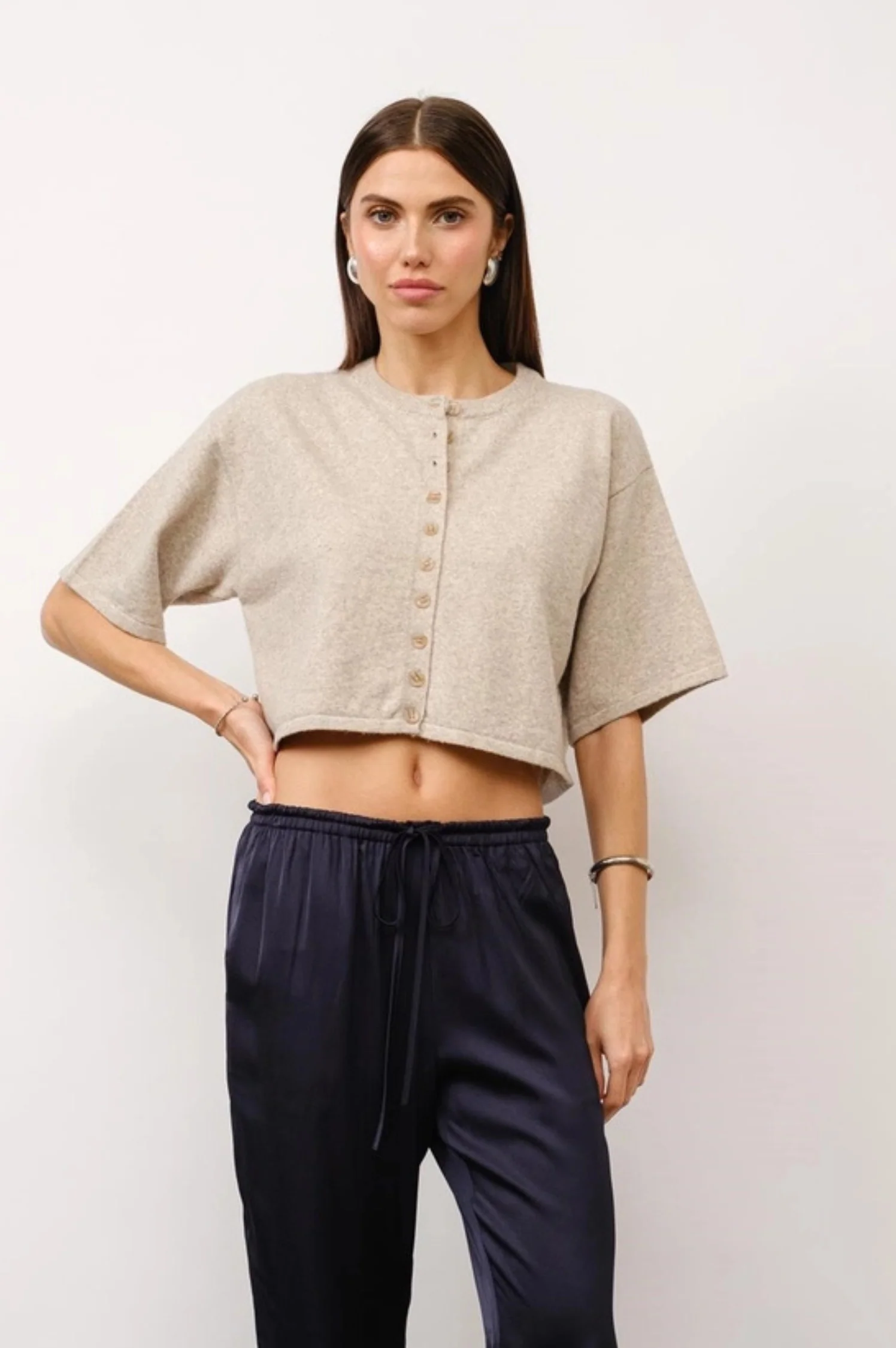 Willow Short Sleeve Crop Cardigan - Intensery