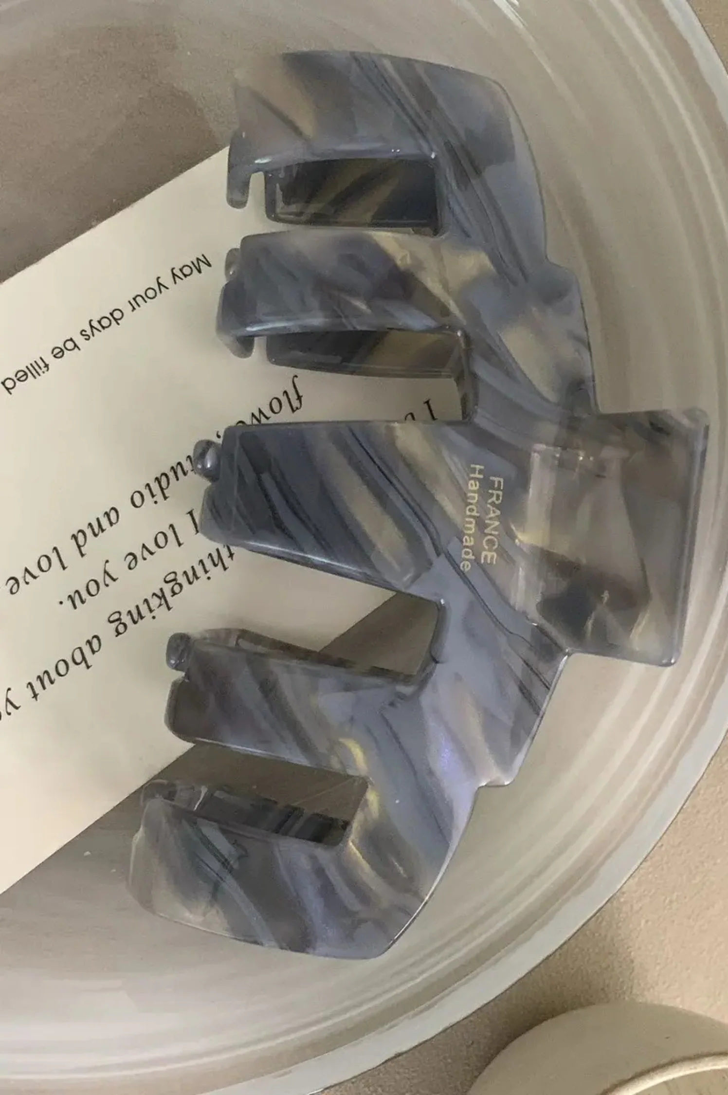 Mia Claw Clip - Intensery