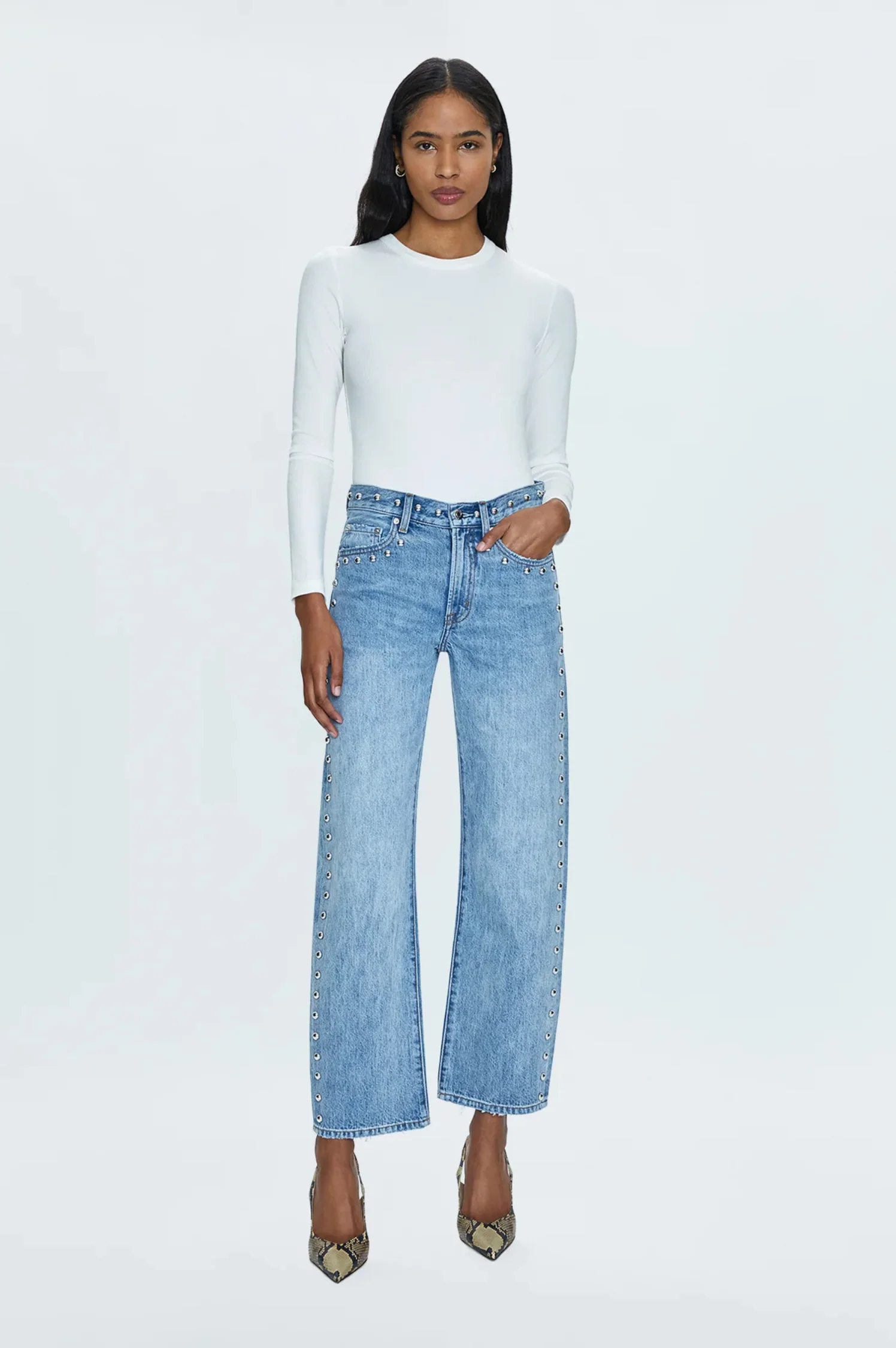 Lexi Mid Rise Bowed Straight jean - Satellite - Intensery