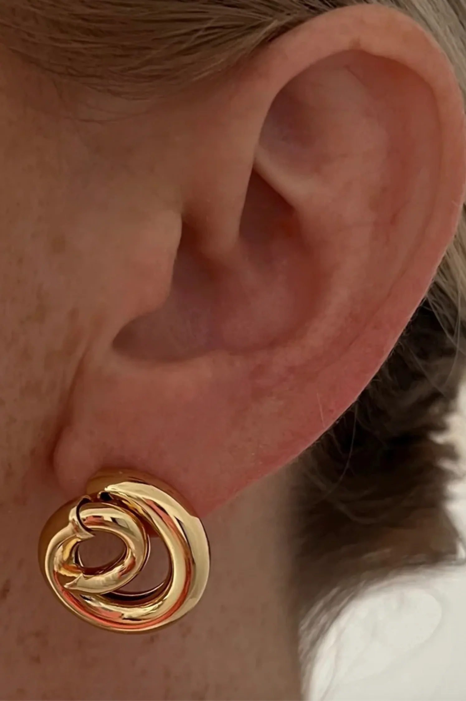 Sybil Hoop Studs - Intensery